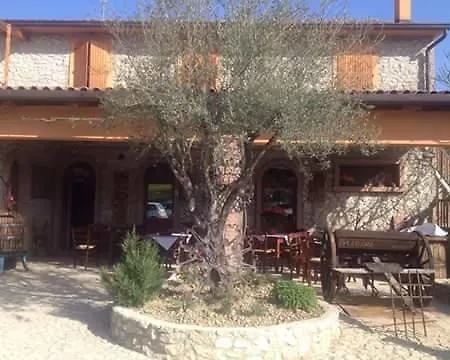 Agriturismo La Cagnona Borghi